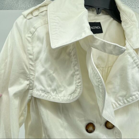 XOXO Women’s White Belted Lapel Casual Trench Coat Lightweight Jacket Small - Picture 4 of 17